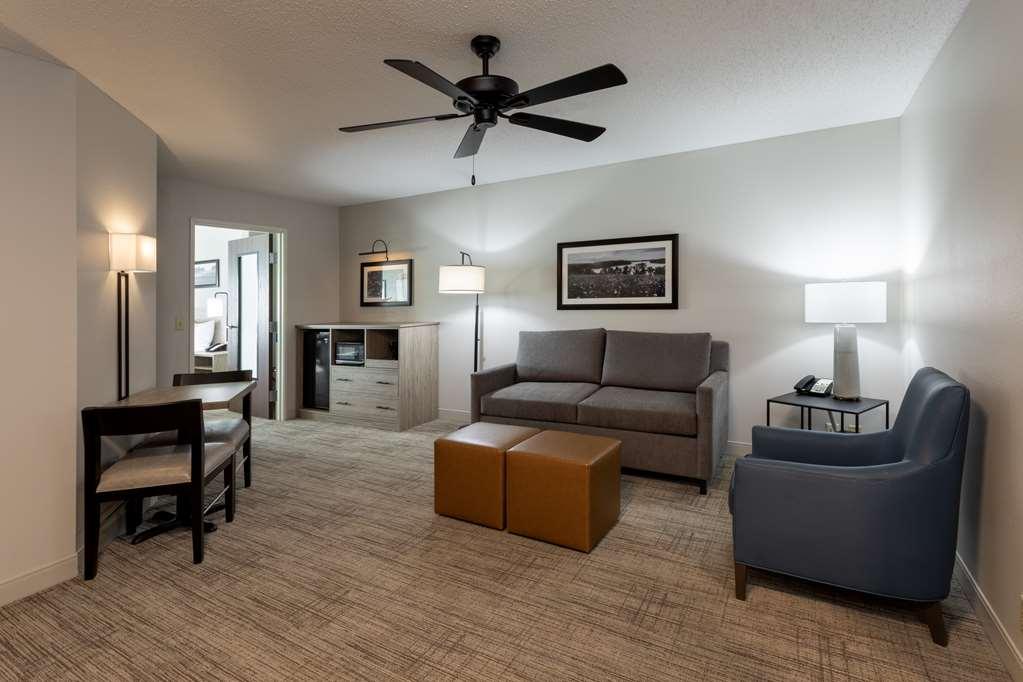 Grandstay Hotel & Suites Cambridge Bilik gambar